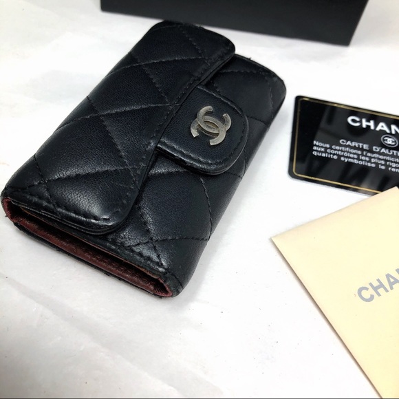🔮SOLD🔮CHANEL classic flap quilted Matelasse CC 6 Key Holder Case lambskin - Picture 11 of 14